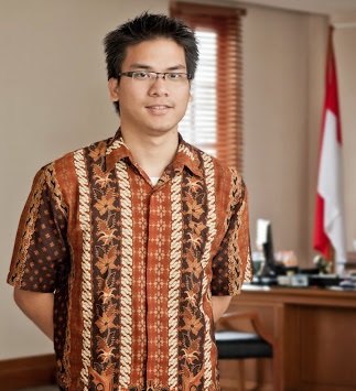 Michael V. Sianipar